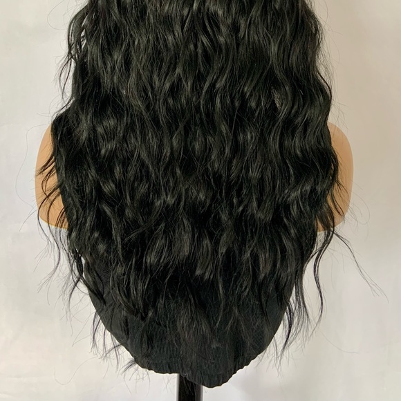 20” Effortless Style Black Synthetic Wig with Bangs for Daily Wear/Cospl… - Picture 12 of 12